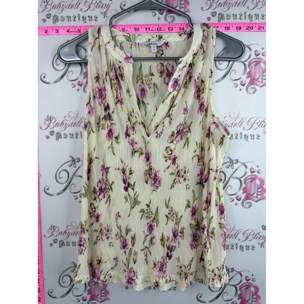 Reitmans tank top Cream Floral V-Neck Sleeveless Camisole with Pink Blossoms